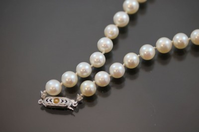 Perlenkette, Verschluss 750 Gold 31,6